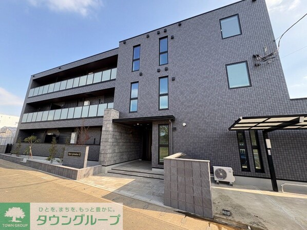 ニューグランデュールIIの物件外観写真